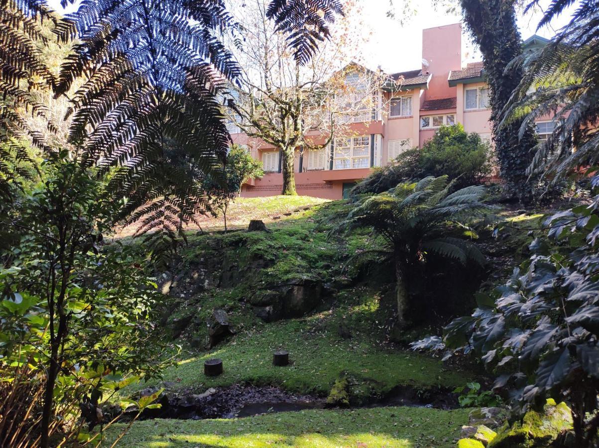Agradavel Apt 2Quartos Para Familia Prox Ao Lago Negro - 4 Min Do Centro- Com Churrasqueira Грамаду Экстерьер фото