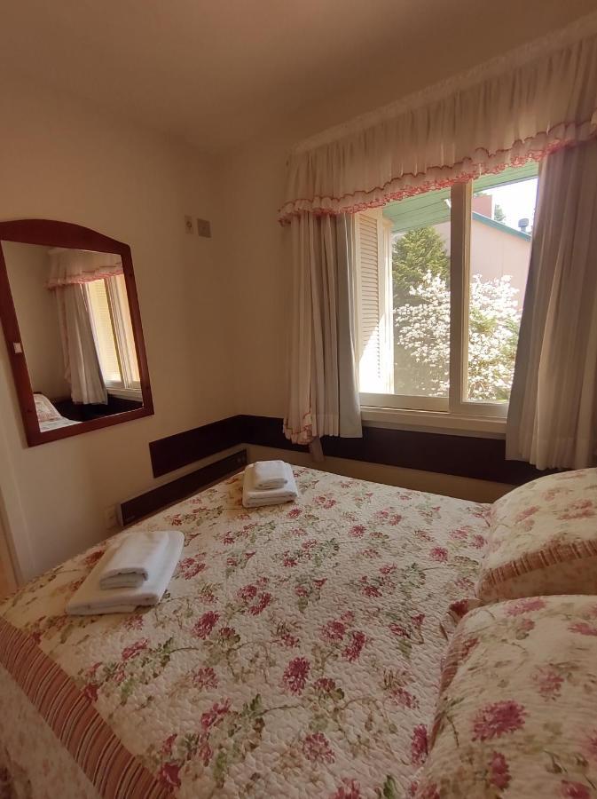 Agradavel Apt 2Quartos Para Familia Prox Ao Lago Negro - 4 Min Do Centro- Com Churrasqueira Грамаду Экстерьер фото